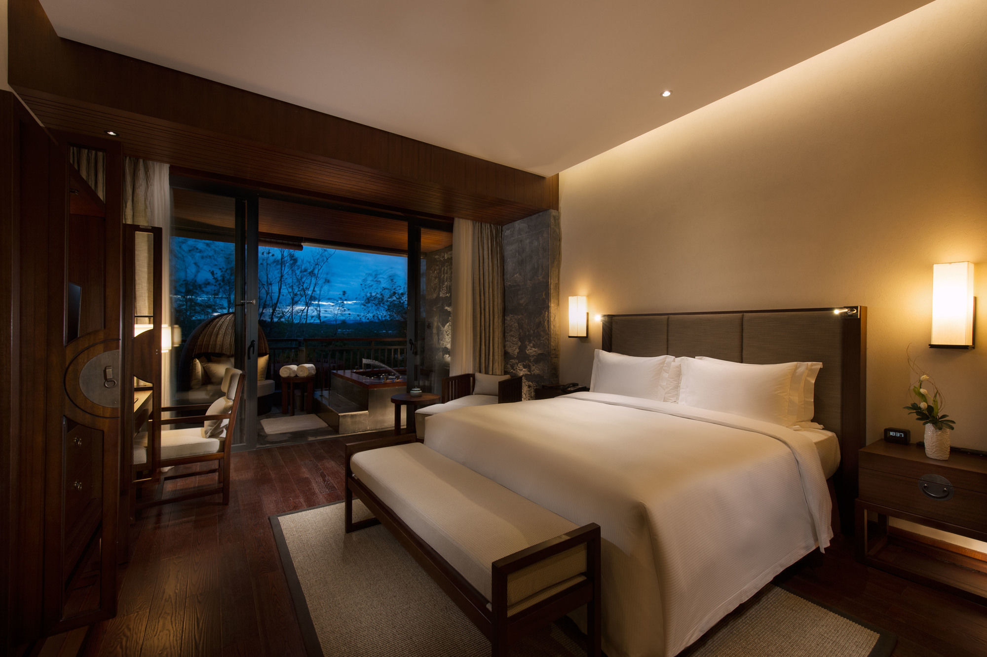 Doubletree Resort By Hilton Hotel Hainan - Qixianling Hot Spring Baoting Exterior photo